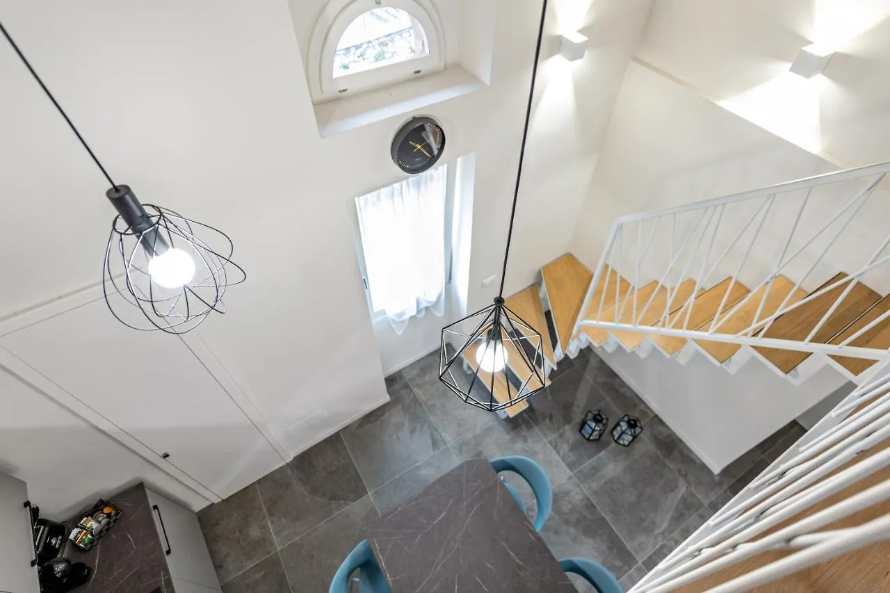 Apartment La Casa Incartata - Suite Incartata Toscolano Maderno