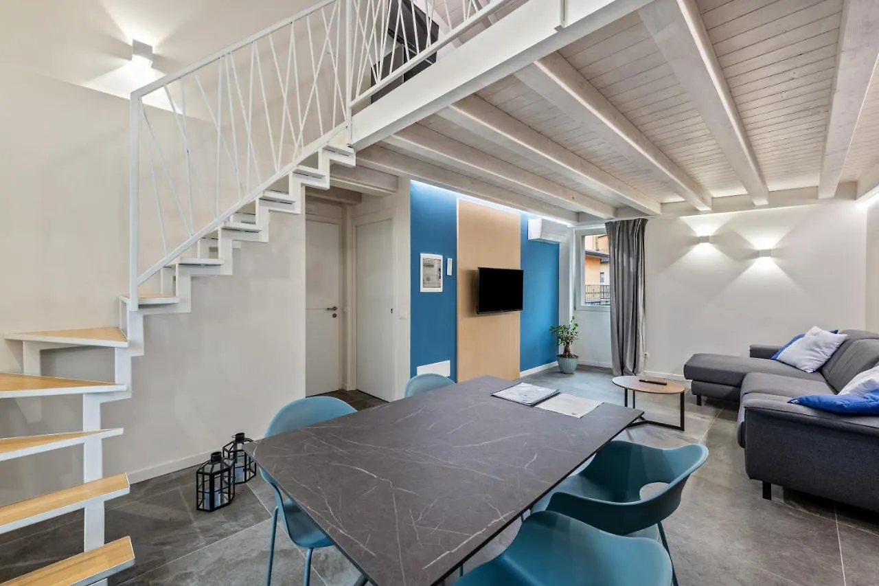 Apartment La Casa Incartata - Suite Incartata Toscolano Maderno